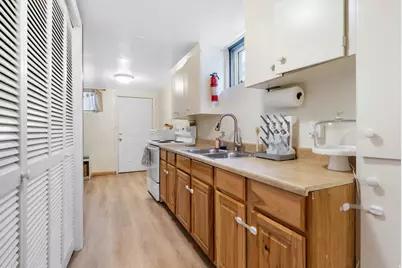 487 N 400 E, Provo, UT 84606 - Photo 11