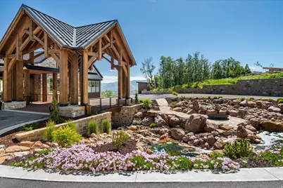 5734 E Lewis Point Cir, Huntsville, UT 84317 - Photo 3