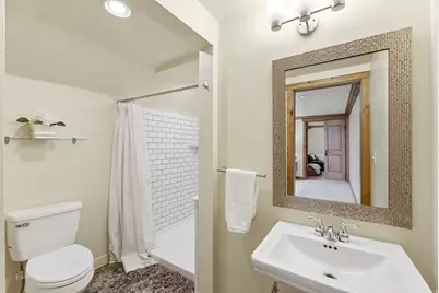 29 N Wolcott St, Salt Lake City, UT 84103 - Photo 37