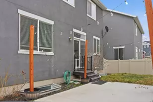 3027 S Red Pine Dr, Saratoga Springs, UT 84045 - Photo 23