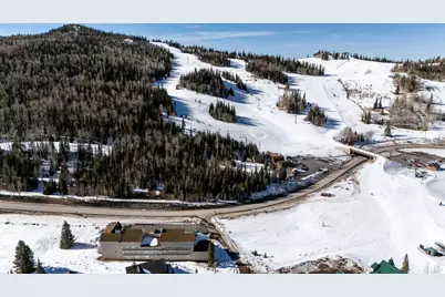 681 Hwy 143 S #3-G, Brian Head, UT 84719 - Photo 39