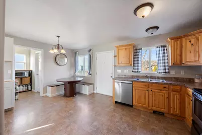 253 N 100 E, Salem, UT 84653 - Photo 7