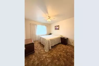 121 E 100 S, Smithfield, UT 84335 - Photo 9