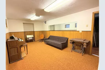 121 E 100 S, Smithfield, UT 84335 - Photo 11