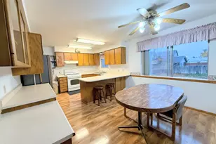 121 E 100 S, Smithfield, UT 84335 - Photo 5