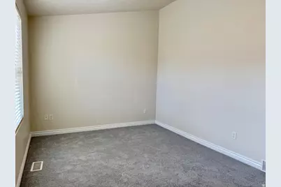 3393 E Peregrine Rd, Eagle Mountain, UT 84005 - Photo 13