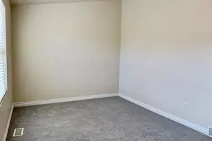 3393 E Peregrine Rd, Eagle Mountain, UT 84005 - Photo 13