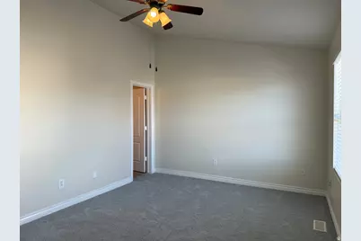 3393 E Peregrine Rd, Eagle Mountain, UT 84005 - Photo 9