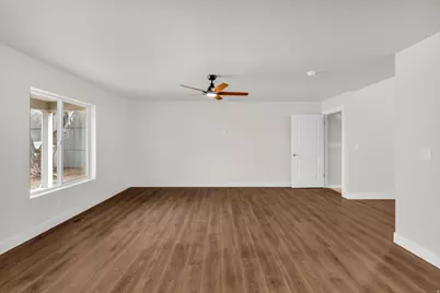 576 W Seventh, Midvale, UT 84047 - Photo 5