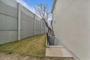 576 W 7th, Midvale, UT 84047 - Photo 29