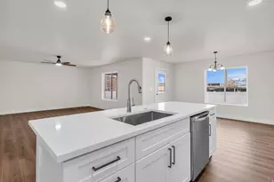 578 W 7th, Midvale, UT 84047 - Photo 11