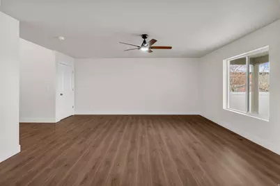 578 W Seventh, Midvale, UT 84047 - Photo 5