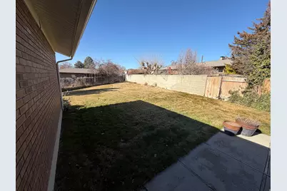 6454 S Garth Cir, Taylorsville, UT 84129 - Photo 25