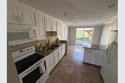 6454 S Garth Cir, Taylorsville, UT 84129 - Photo 5