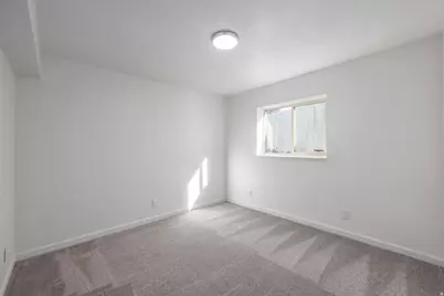 6374 W 3100 S, West Valley, UT 84128 - Photo 19