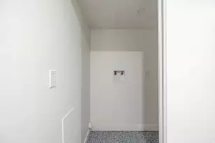 6374 W 3100 S, West Valley, UT 84128 - Photo 27