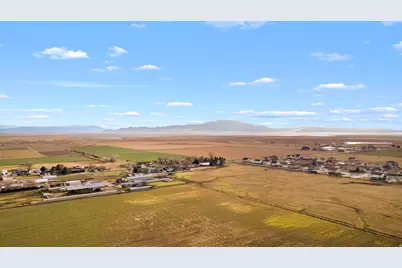 2423 S 3300 W, Syracuse, UT 84075 - Photo 61