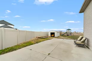 2423 S 3300 W, Syracuse, UT 84075 - Photo 57