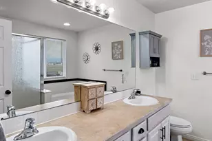 2423 S 3300 W, Syracuse, UT 84075 - Photo 23