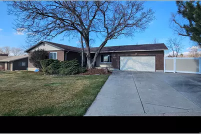 1033 E 825 N, Layton, UT 84040 - Photo 31
