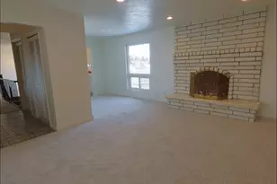 1033 E 825 N, Layton, UT 84040 - Photo 13