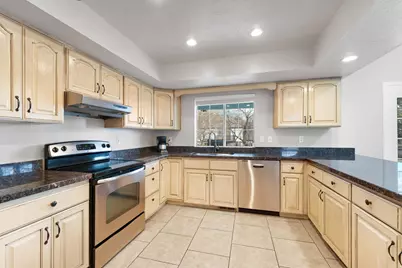 2232 E Lone Eagle Ln S, Sandy, UT 84092 - Photo 5