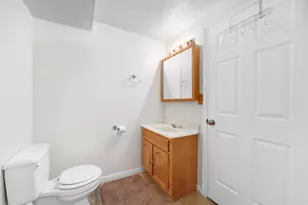 2232 E Lone Eagle Ln S, Sandy, UT 84092 - Photo 21