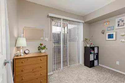 1050 E 500 S #15, Saint George, UT 84770 - Photo 11