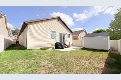 2164 E Revere Way, Eagle Mountain, UT 84005 - Photo 17