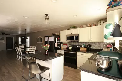 2164 E Revere Way, Eagle Mountain, UT 84005 - Photo 3