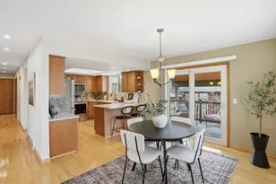 10286 S Edgecliff Dr, Sandy, UT 84092 - Photo 13