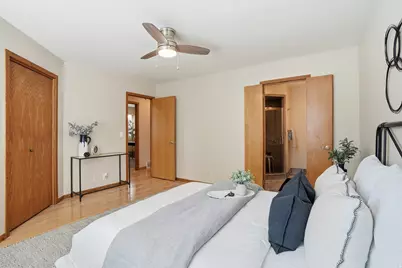 10286 S Edgecliff Dr, Sandy, UT 84092 - Photo 19