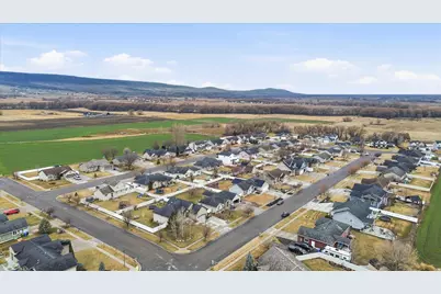 575 N 850 E, Wellsville, UT 84339 - Photo 39