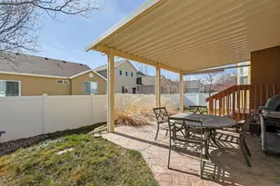 3979 W Scarsborough Ln, West Jordan, UT 84084 - Photo 27