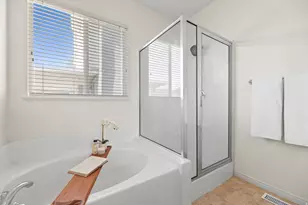 3979 W Scarsborough Ln, West Jordan, UT 84084 - Photo 21