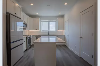 25 E Center St N #61, North Salt Lake, UT 84054 - Photo 5