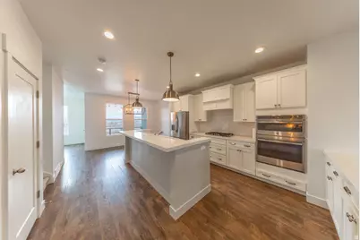 10871 S Lake Run Rd #195, South Jordan, UT 84009 - Photo 7