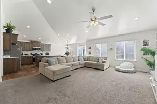 412 Flagstone Dr, Santaquin, UT 84655 - Photo 5