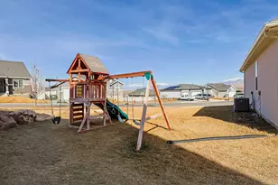 412 Flagstone Dr, Santaquin, UT 84655 - Photo 41