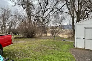 285 S 100 E, Tremonton, UT 84337 - Photo 23