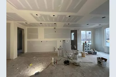 2136 N 725 W, Centerville, UT 84014 - Photo 13