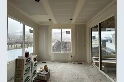 2136 N 725 W, Centerville, UT 84014 - Photo 19