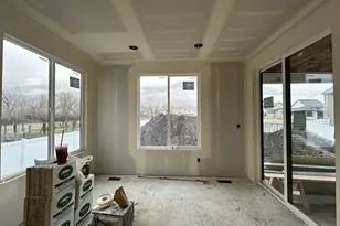 2136 N 725 W, Centerville, UT 84014 - Photo 19