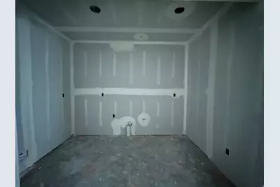 2136 N 725 W, Centerville, UT 84014 - Photo 15