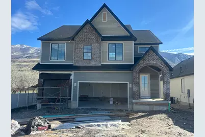 2136 N 725 W, Centerville, UT 84014 - Photo 1