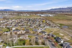 2463 S 660 W, Nibley, UT 84321 - Photo 9