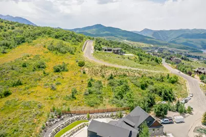 6839 E Summit Peak Cir #48, Huntsville, UT 84317 - Photo 5