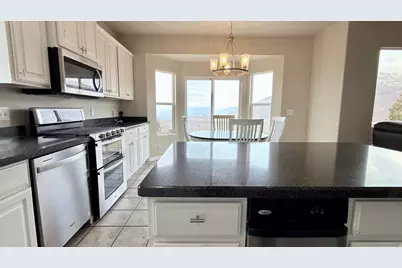 1917 E Aspen Leaf Pl, Draper, UT 84020 - Photo 21