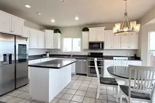 1917 E Aspen Leaf Pl, Draper, UT 84020 - Photo 19