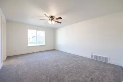 225 W 500 N, Santaquin, UT 84655 - Photo 11